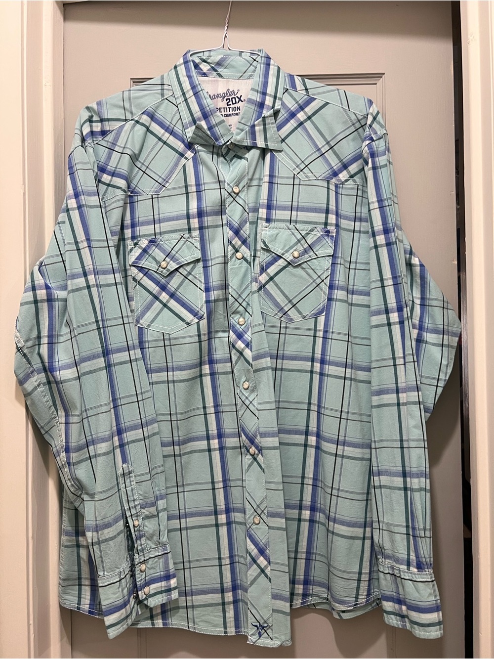 Wrangler Light Green and Blue Plaid Western Shirt